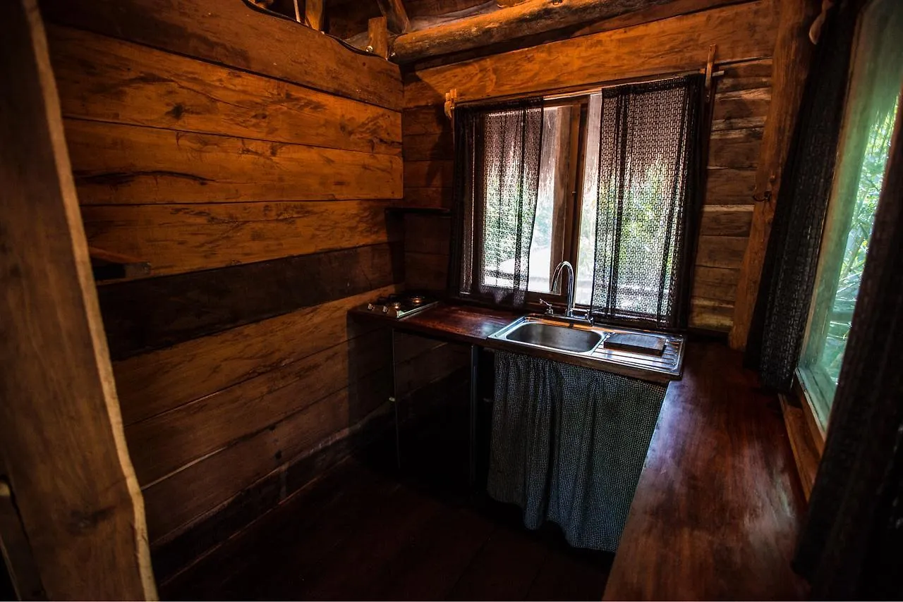 Escarabajo Rojo Bed & Breakfast Tulum 2*,  Mexico